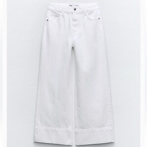 Zara Crop Wide Leg Front Seam Z1975 Jeans with a high waist.